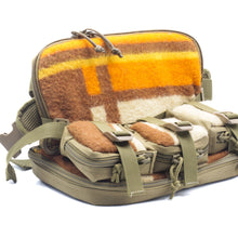 Load image into Gallery viewer, Coyote/Yam 3-Cushion Futon Clak-Pak