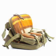 Load image into Gallery viewer, Coyote/Yam 3-Cushion Futon Clak-Pak