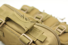 Load image into Gallery viewer, Coyote 3-Cushion Futon 'Clak-Pak'